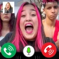 Emily Vick Ligando Falsa