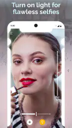 Essential Beauty Mirror 3