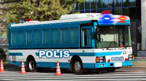 Polis Otobüsü Sürüş Oyunları screenshot